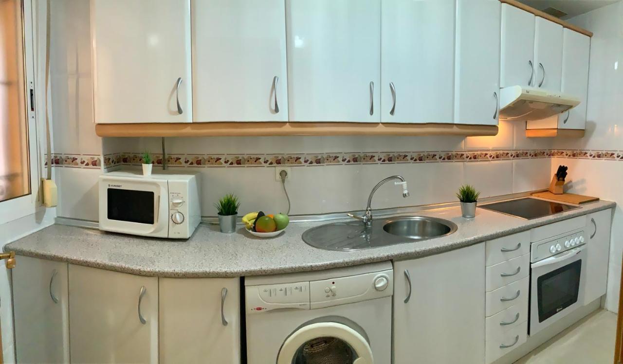 Apartamento De 2 Dormitorios, Gran Terraza, Vistas Al Mar Cerca Playa Carvajal Benalmádena Exteriér fotografie