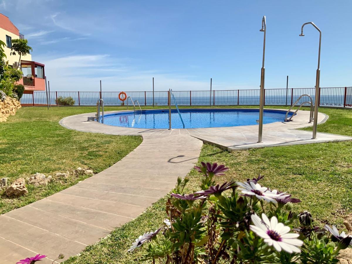 Apartamento De 2 Dormitorios, Gran Terraza, Vistas Al Mar Cerca Playa Carvajal Benalmádena Exteriér fotografie